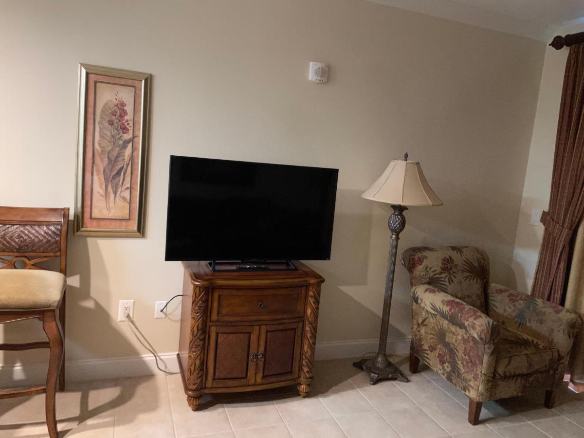 Disney Just 1 And A Quarter Mile Away, Blue Heron 1 Room 2 Bath,Amenities,6 Guests, Walk To Restaurants, No Fees At Check In Ορλάντο Εξωτερικό φωτογραφία
