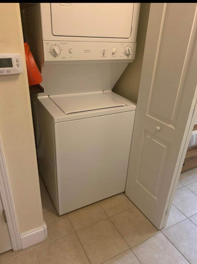 Disney Just 1 And A Quarter Mile Away, Blue Heron 1 Room 2 Bath,Amenities,6 Guests, Walk To Restaurants, No Fees At Check In Ορλάντο Εξωτερικό φωτογραφία